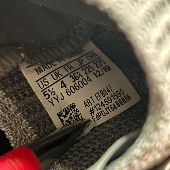 Adidas Boost - Picture 7 of 7